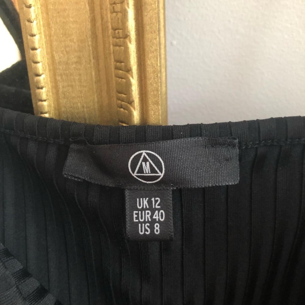 Straight across bodysuit - Picture 4 of 4
